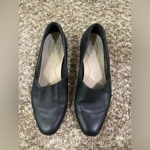 Clarks dress flats